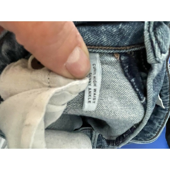 Ann Taylor Loft Womens Jeans Curvy Skinny Fit Stretch Denim Blue Size 26 / 2 - Picture 5 of 6